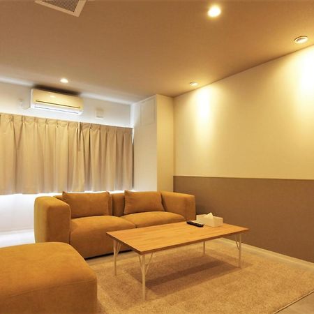 Sekai Hotel Nishikujyo โอซาก้า ภายนอก รูปภาพ