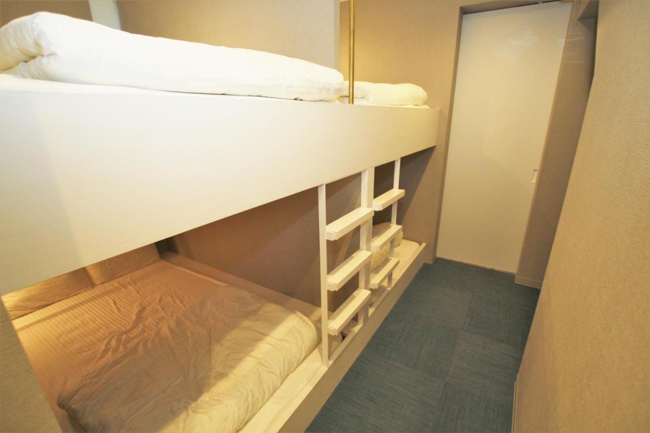 Sekai Hotel Nishikujyo โอซาก้า ภายนอก รูปภาพ