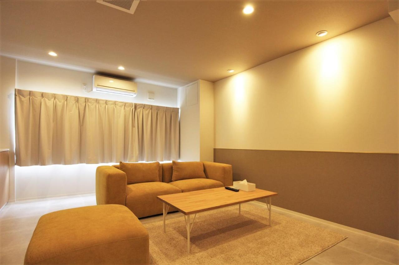 Sekai Hotel Nishikujyo โอซาก้า ภายนอก รูปภาพ
